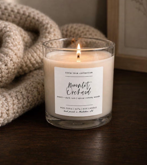 Moonlit Orchard candle - peach, dark rum, patchouli